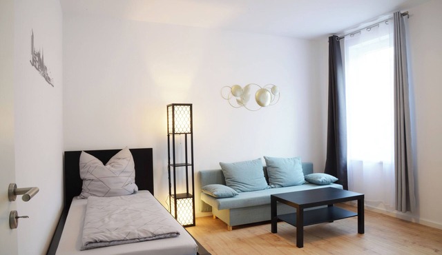 Schöne Groß Ferienwohnung 78m² Ideal für Familie 3 Schlafzimmer Zentrumnah 1.og in Erfurt