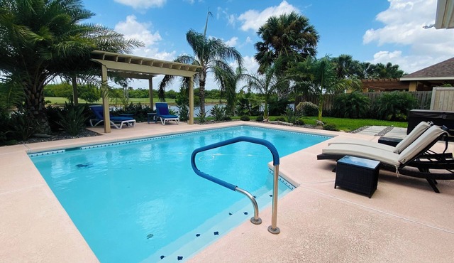 Single Family Home - 52 BP in Laguna Vista