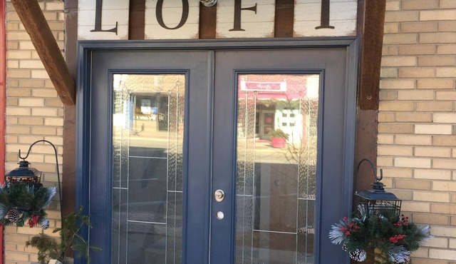 Starved Rock Country Loft in Historic Downtown LaSalle ~ Great View Of River in Lasalle