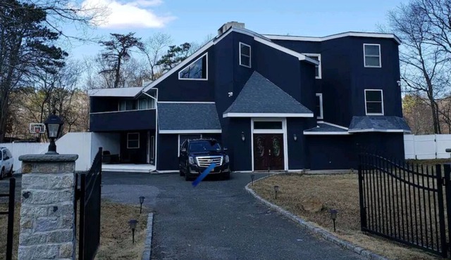The Perfect Stay in Central Islip