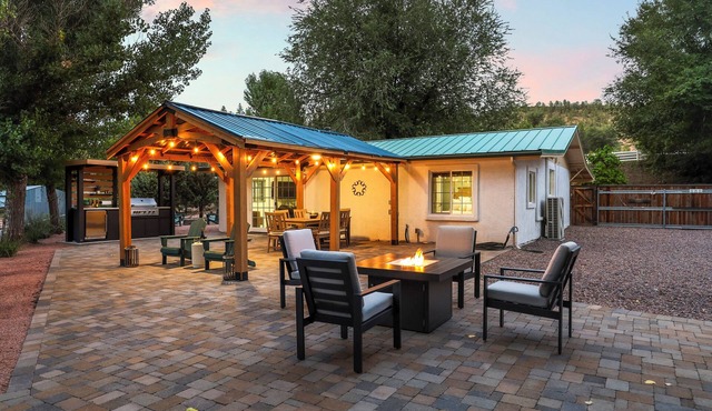 The RANCH - Creek - Fenced Dog Yard - 2 Acres - Hot Tub in Star Valley