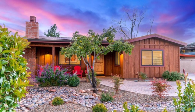 Top rated property by guests! Walking distance to all Uptown Sedona amenities. in Sedona