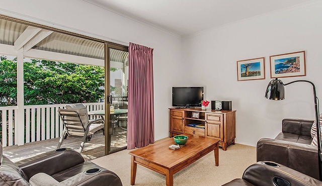 Unit 2 Riverbreeze in NOOSAVILLE