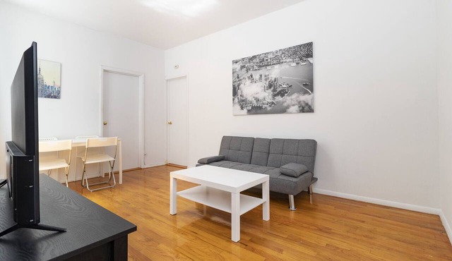 Upper East Two BR near Central Park NYC in New York