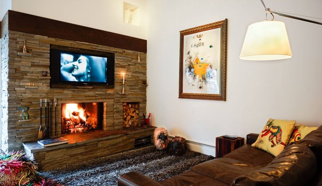 Vail/Loft-304 - A1-Location: Stylish Condo adjacent to Gondola and Ski-school in Vail