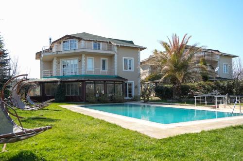 Villa Moon in Mollafeneri