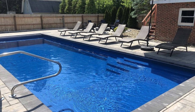Vintage, restored home w/pool, hot tub & courtyard-just blocks to town & beach in New Buffalo