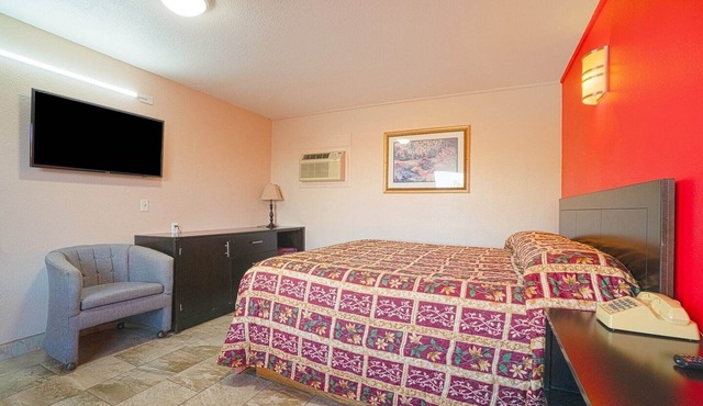 Weslaco TX|King Bed Smoking in Weslaco TX