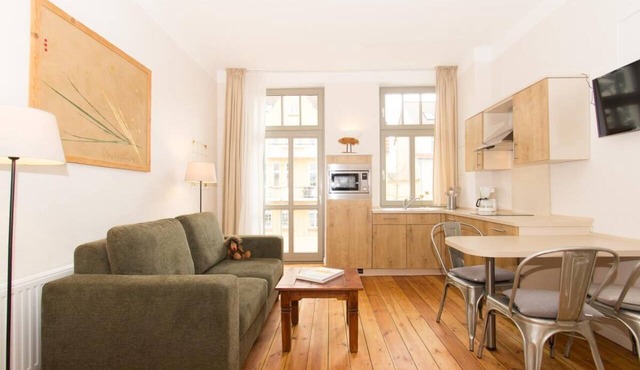 Wind whispering, fairytale living by the sea - Haus Sterntaler in Warnemünde
