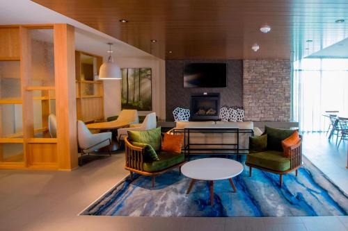 Fairfield Inn 
