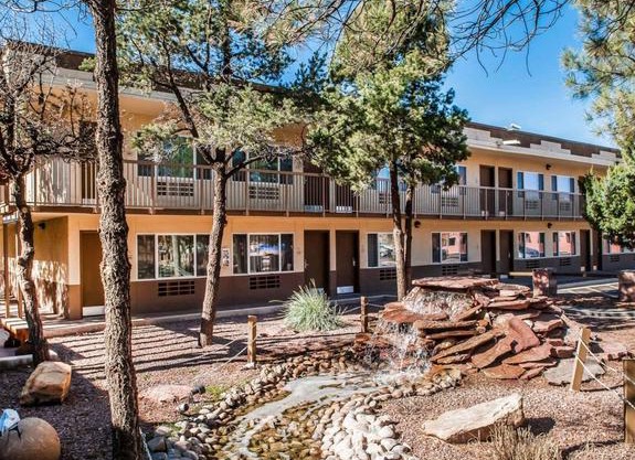 Quality Inn Navajo Nation Capital 