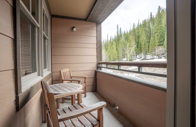 Zephyr Mountain Lodge Ski Slope 