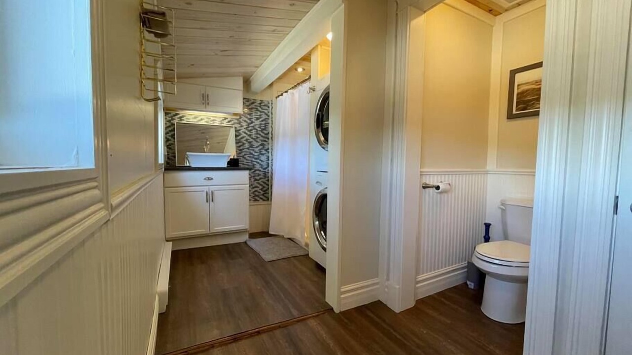 Photo of Bathroom in Kings County