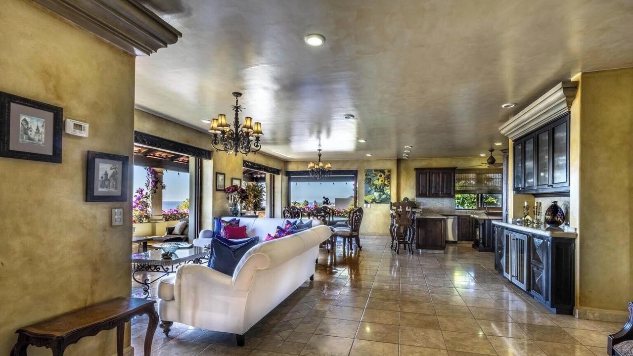 Photo of Livingroom in Cabo Bello