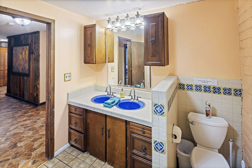 Photo of Bathroom in Baderville