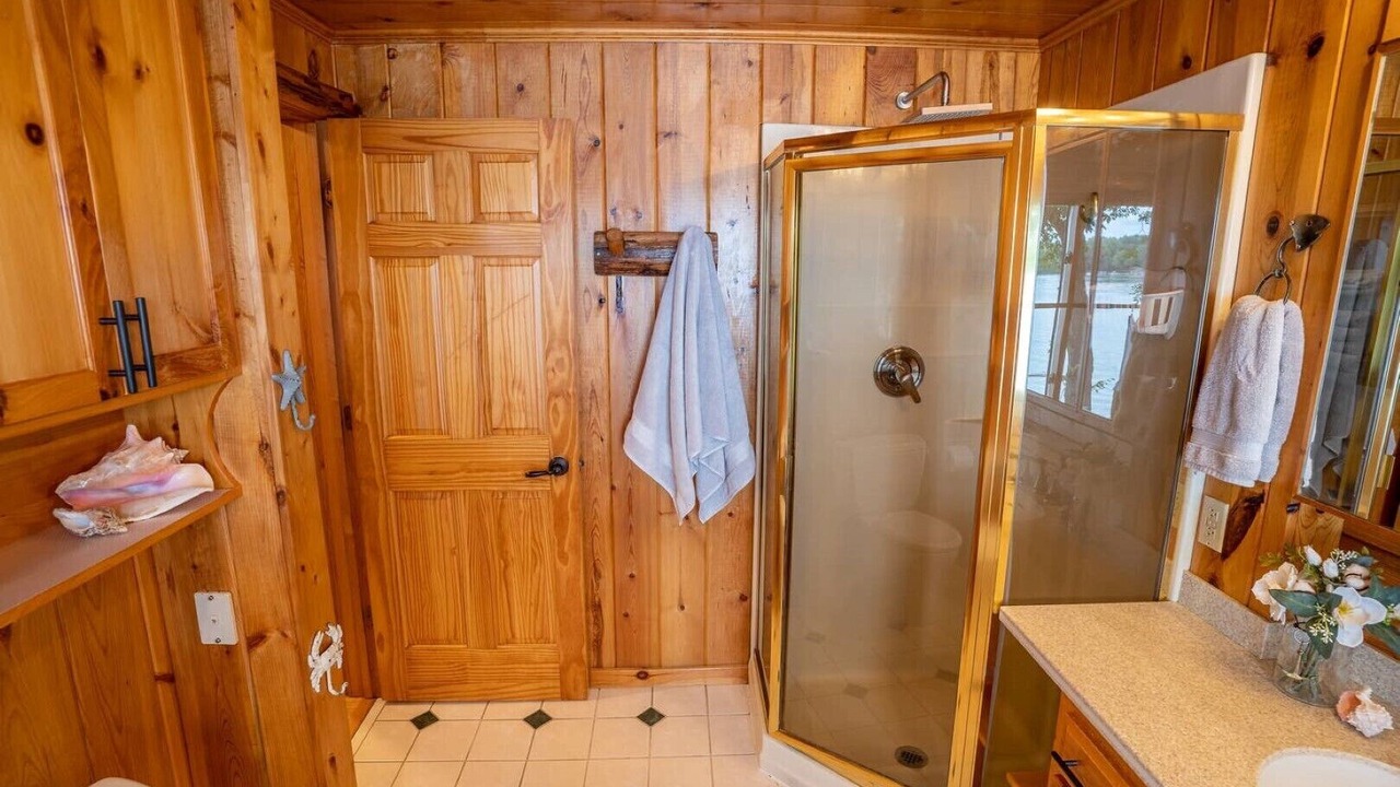Photo of Bathroom in Roseville