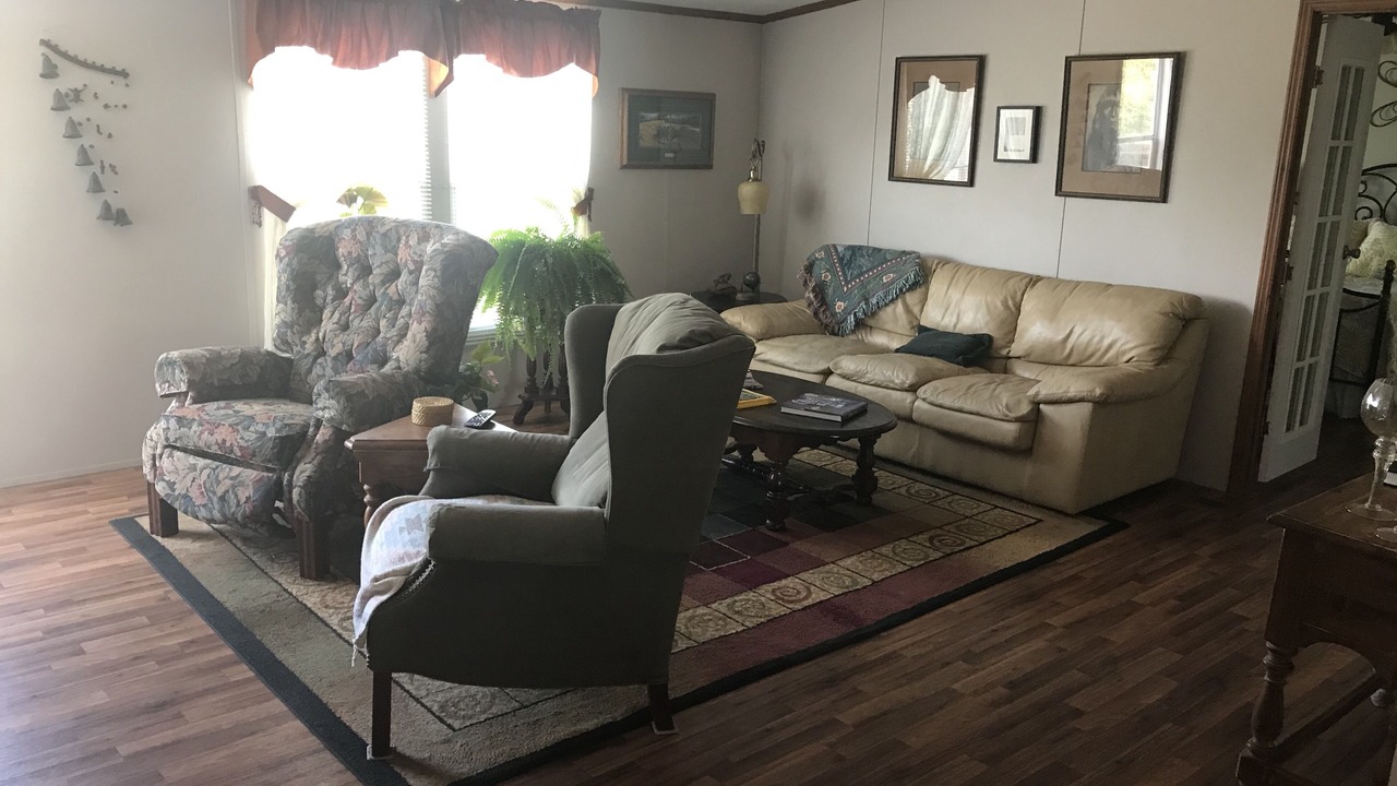 Photo of Livingroom in Harper