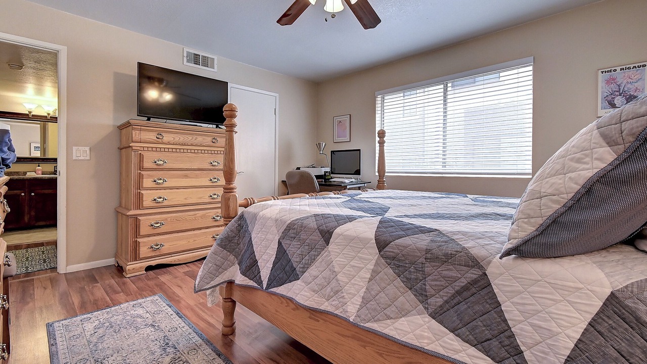 Photo of Bedroom in Tempe