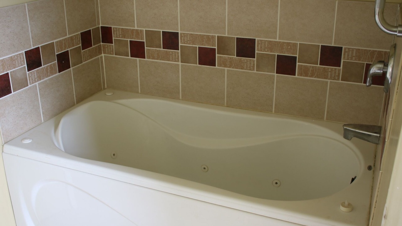 Photo of Bathroom in Cardston