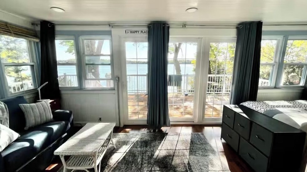 Photo of Bedroom in Clear Lake