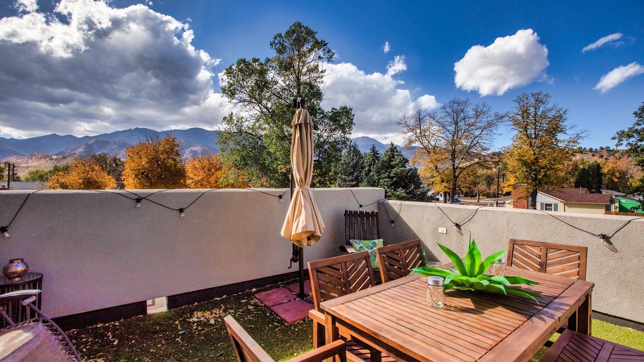 Photo of Outdoor in Pleasant Valley