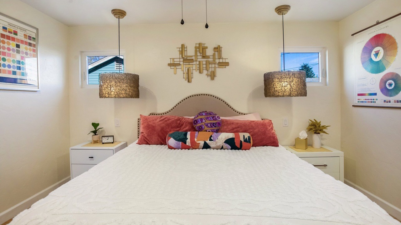 Photo of Bedroom in Pleasant Valley