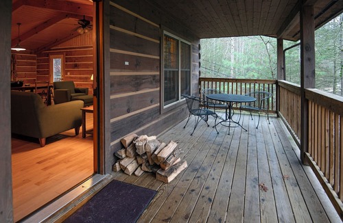 Slade Cabin | Natural Bridge State Resort Park