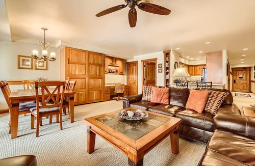 Vail Condo | One Minute Walk to Gondola & Born Free Lift - Diamond Rated, Heart of Lionshead