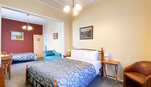 Tongariro Crossing Lodge in National Park Village