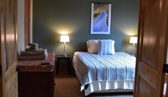 Quiet Loveland Escape – Close to Downtown, Parks & I-25 in Loveland