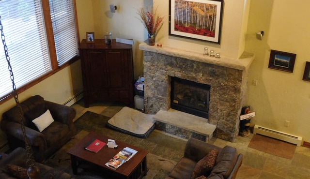 Luxury Ski In, Gondola Out Mountain Thunder retreat. Perfect location in Breck in Breckenridge