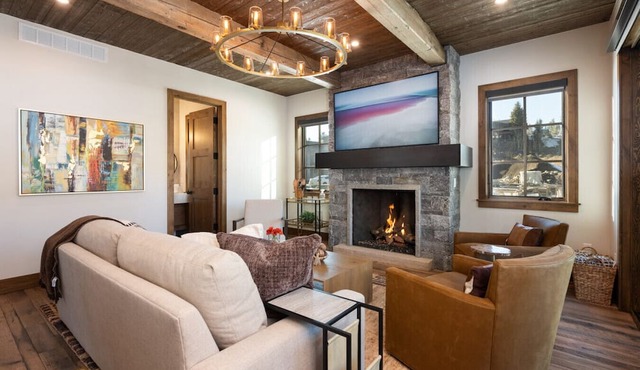 New Luxury Mountain Home | Hot Tub | 3 Fireplaces in Winter Park