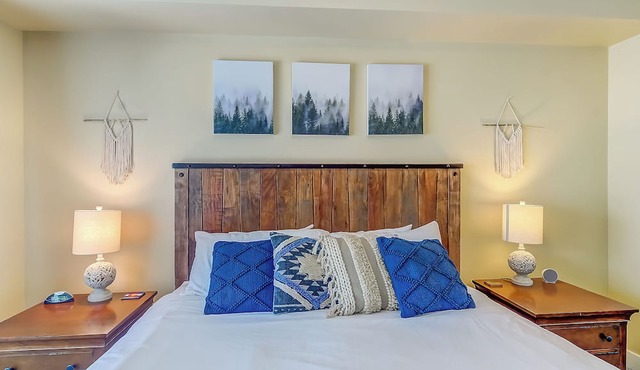 Base Camp One Escape | Pool & Views in Granby