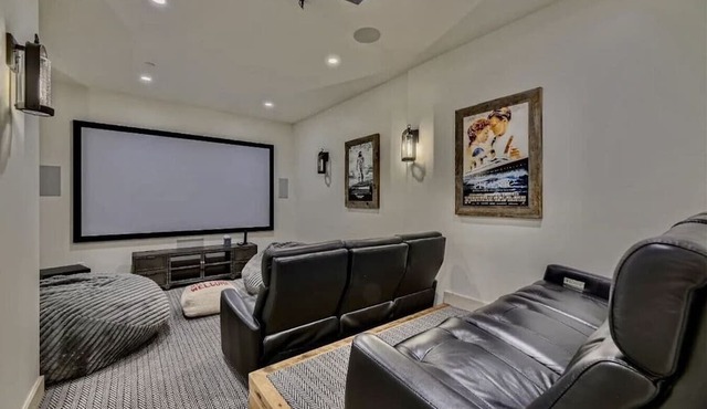 Grand Timbers – Largest Home in Copper, Ski-In/Out, 11BR in Copper Mountain