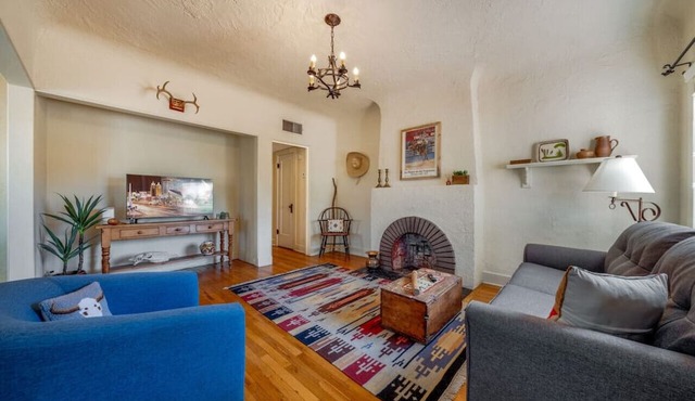 Close to U of A/Patio/Sam Hughes/1 BR 1 BA in Tucson