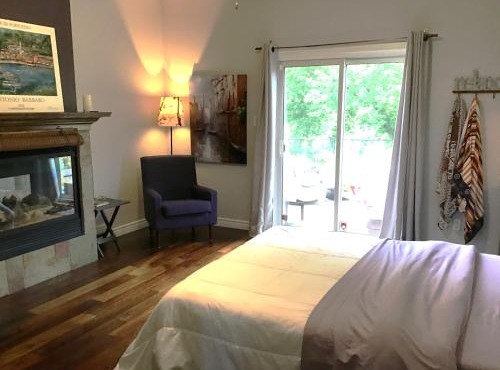 Quiet Cozy Luxury on the Thames in Ontario! in London